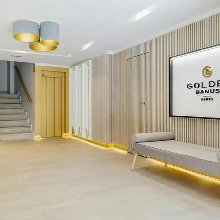 Golden Banus